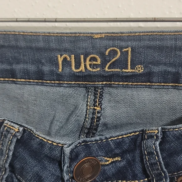 RUE 21 High Rise Jegging - Picture 2 of 5